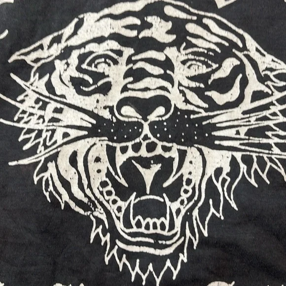 Ed hardy GRAY T SHIRT WHITE TIGER GRAPHICS ED HARDY TATTOO Los Angeles CA Large - Picture 8 of 9